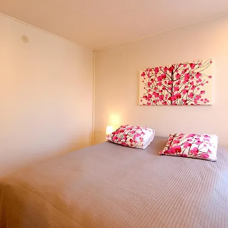 Santalux Apartment *